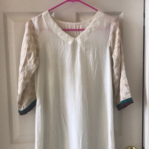 Pakistani and Indian desi outfit - Picture 5 of 8